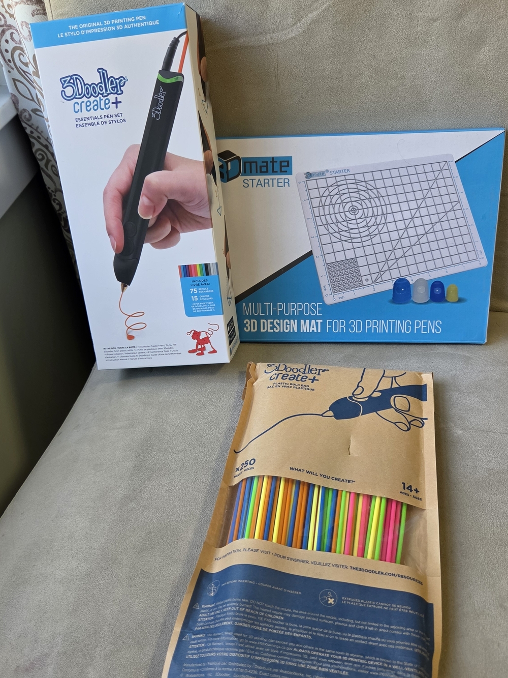 3Doodler Create+ 3D Printing Pen Set Bundle w/ Design Mat & Refill Pack